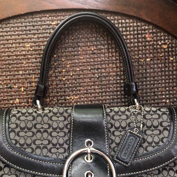 Coach logo print blue leather purse - Picture 3 of 13